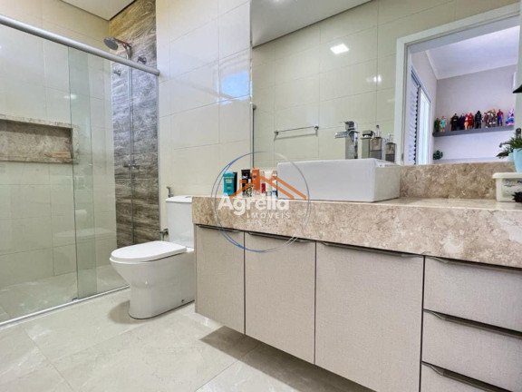 Imagem Imóvel com 3 Quartos à Venda, 279 m² em Residencial Vila Toscana - Mogi Mirim Imagem Imóvel com 3 Quartos à Venda, 279 m² em Residencial Vila Toscana - Mogi Mirim