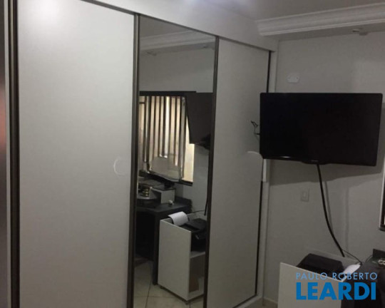 Imagem Sobrado com 3 Quartos à Venda, 240 m² em Jardim Utinga - Santo André Imagem Sobrado com 3 Quartos à Venda, 240 m² em Jardim Utinga - Santo André