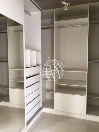 Imagem Casa com 3 Quartos à Venda, 230 m² em Nova Gardênia - Atibaia Imagem Casa com 3 Quartos à Venda, 230 m² em Nova Gardênia - Atibaia