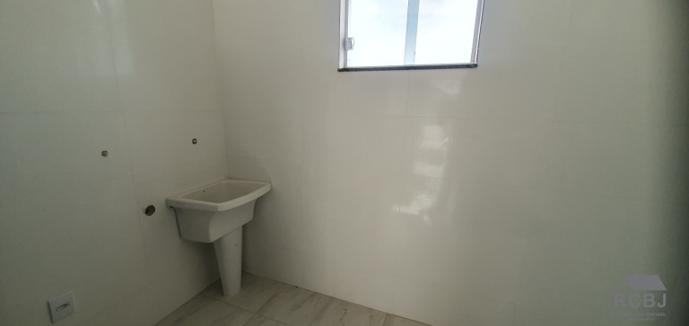 Imagem Sobrado com 3 Quartos à Venda,  em Melo Viana - Esmeraldas
