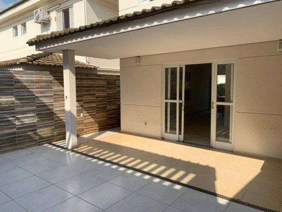 Imagem Imóvel com 3 Quartos à Venda, 1.250.000 m² em São Paulo - Jundiaí Imagem Imóvel com 3 Quartos à Venda, 1.250.000 m² em São Paulo - Jundiaí