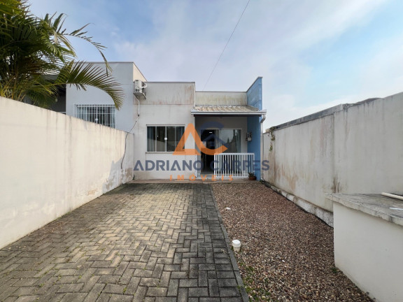 Imagem Casa com 2 Quartos à Venda, 60 m² em Santo Antônio - Balneário Piçarras Imagem Casa com 2 Quartos à Venda, 60 m² em Santo Antônio - Balneário Piçarras