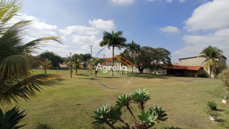 Imagem Imóvel com 3 Quartos à Venda, 1.044 m² em Jardim Flamboyant - Mogi Mirim