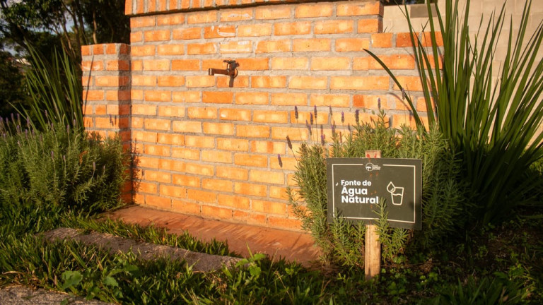 Imagem Terreno à Venda, 180 m² em Vila Rivabem - Campo Largo Imagem Terreno à Venda, 180 m² em Vila Rivabem - Campo Largo