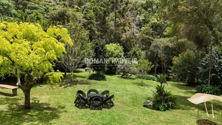 Imagem Casa com 3 Quartos à Venda, 597 m² em Região Da Pedra Do Fogo - Campos Do Jordão Imagem Casa com 3 Quartos à Venda, 597 m² em Região Da Pedra Do Fogo - Campos Do Jordão