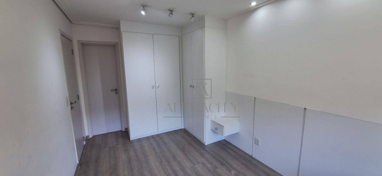 Imagem Apartamento com 1 Quarto para Alugar, 68 m² em Jardim Tupanci - Barueri