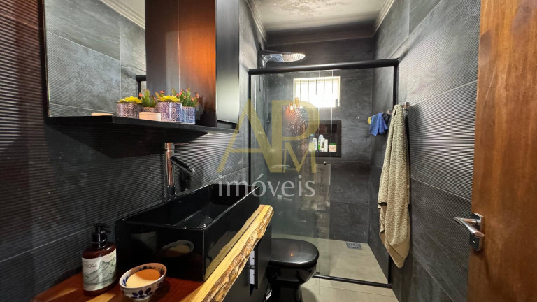 Imagem Casa com 4 Quartos à Venda, 261 m² em São Miguel (guaporanga) - Biguaçu Imagem Casa com 4 Quartos à Venda, 261 m² em São Miguel (guaporanga) - Biguaçu