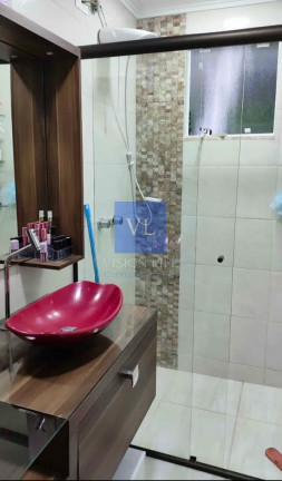 Imagem Casa com 3 Quartos à Venda, 160 m² em Santa Cândida - Curitiba Imagem Casa com 3 Quartos à Venda, 160 m² em Santa Cândida - Curitiba
