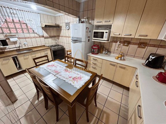 Imagem Casa com 3 Quartos à Venda, em Cipava - Osasco Imagem Casa com 3 Quartos à Venda, em Cipava - Osasco