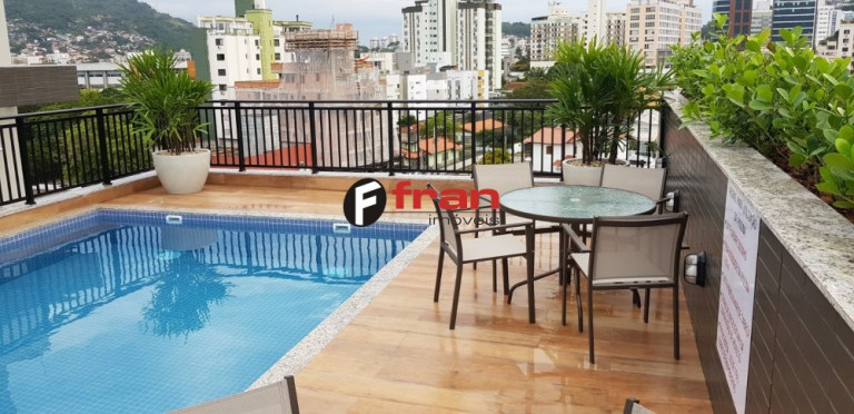 Apartamento com 2 Quartos à Venda, 79 m² em Trindade - Florianópolis