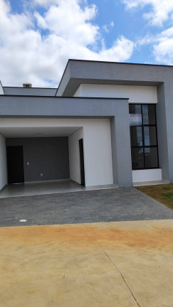 Casa com 3 Quartos à Venda, 200 m² em Wanel Ville - Sorocaba