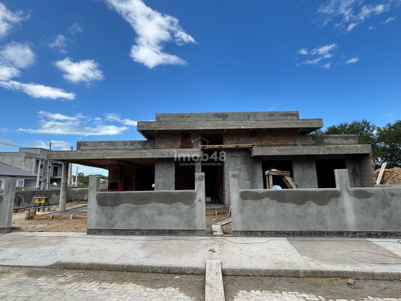 Imagem Casa com 3 Quartos à Venda, 128 m² em Forquilhas - São José