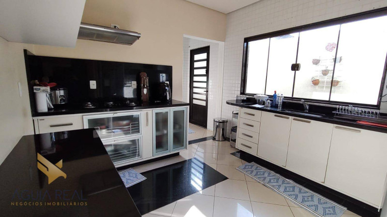 Imagem Casa com 3 Quartos à Venda, 293 m² em Vila Vilas Boas - Campo Grande Imagem Casa com 3 Quartos à Venda, 293 m² em Vila Vilas Boas - Campo Grande
