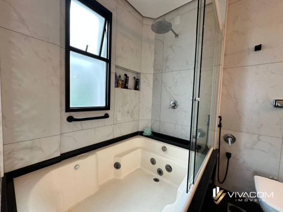 Imagem Apartamento com 3 Quartos à Venda, 129 m² em Coqueiros - Florianópolis Imagem Apartamento com 3 Quartos à Venda, 129 m² em Coqueiros - Florianópolis