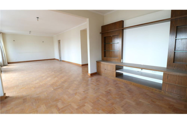 Imagem Imóvel com 4 Quartos à Venda, em Bela Vista - São Paulo Imagem Imóvel com 4 Quartos à Venda, em Bela Vista - São Paulo