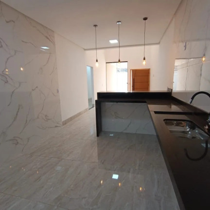 Casa com 3 Quartos à Venda, 121 m² em Sitios Santa Luzia - Aparecida De Goiania
