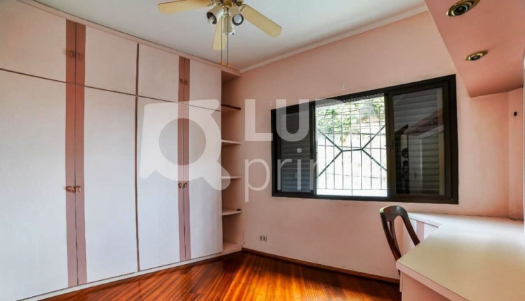Imagem Casa com 6 Quartos à Venda, 220 m² em Vila Guilherme - São Paulo Imagem Casa com 6 Quartos à Venda, 220 m² em Vila Guilherme - São Paulo