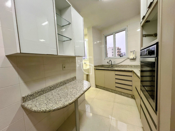 Apartamento com 3 Quartos à Venda, 87 m² em Atiradores - Joinville
