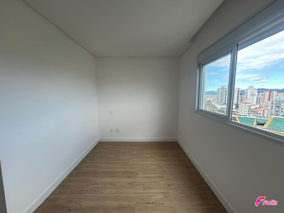 Imagem Apartamento com 3 Quartos à Venda, 109 m² em Estreito - Florianópolis