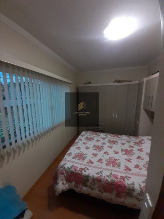 Imagem Casa com 4 Quartos à Venda, 250 m² em Vila Boaçava - São Paulo Imagem Casa com 4 Quartos à Venda, 250 m² em Vila Boaçava - São Paulo