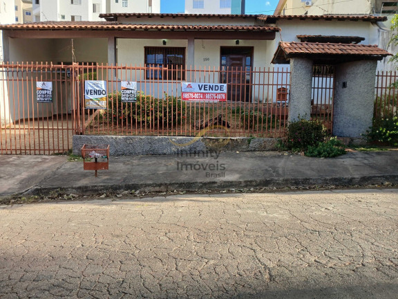 Casa com 4 Quartos à Venda, 315 m² em Castelo - Belo Horizonte