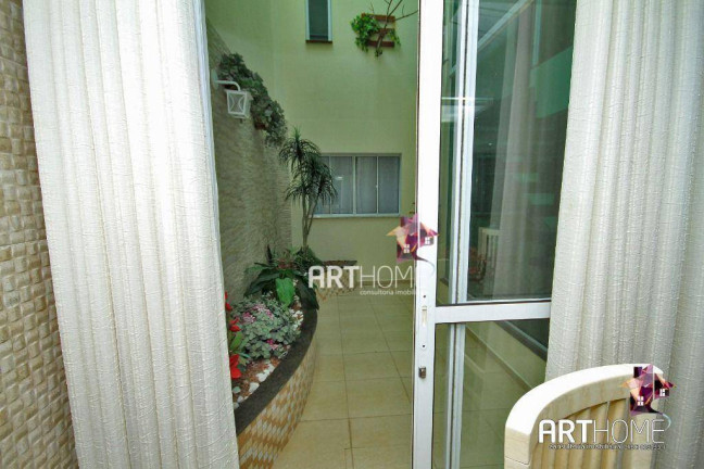 Imagem Sobrado com 3 Quartos à Venda, 226 m² em Rudge Ramos - São Bernardo Do Campo Imagem Sobrado com 3 Quartos à Venda, 226 m² em Rudge Ramos - São Bernardo Do Campo