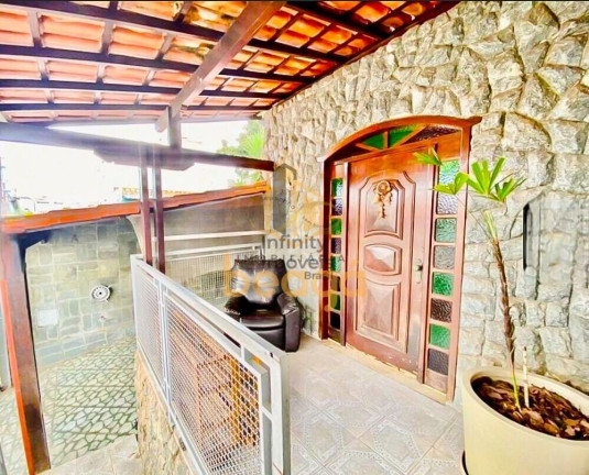 Imagem Casa com 3 Quartos à Venda, 290 m² em Santa Terezinha - Belo Horizonte Imagem Casa com 3 Quartos à Venda, 290 m² em Santa Terezinha - Belo Horizonte