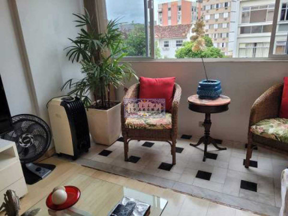 Imagem Apartamento com 3 Quartos à Venda, 136 m² em Tijuca - Rio De Janeiro Imagem Apartamento com 3 Quartos à Venda, 136 m² em Tijuca - Rio De Janeiro