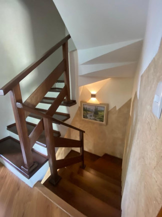 Imagem Sobrado com 3 Quartos à Venda, 108 m² em Xaxim - Curitiba