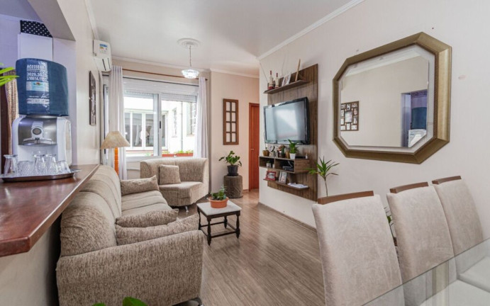 Imagem Imóvel com 2 Quartos à Venda, 57 m² em Menino Deus - Porto Alegre Imagem Imóvel com 2 Quartos à Venda, 57 m² em Menino Deus - Porto Alegre