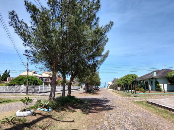 Casa com 2 Quartos à Venda,  em Nova Tramandaí - Tramandaí