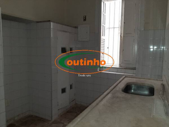 Imagem Casa com 5 Quartos à Venda, 169 m² em Tijuca - Rio De Janeiro Imagem Casa com 5 Quartos à Venda, 169 m² em Tijuca - Rio De Janeiro