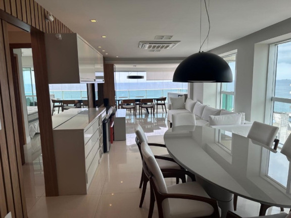 Imagem Imóvel com 3 Quartos à Venda, 141 m² em Barra - Salvador Imagem Imóvel com 3 Quartos à Venda, 141 m² em Barra - Salvador