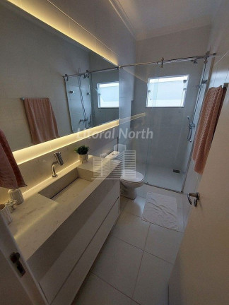 Imagem Sobrado com 3 Quartos à Venda, 250 m² em São Judas - Itajaí Imagem Sobrado com 3 Quartos à Venda, 250 m² em São Judas - Itajaí