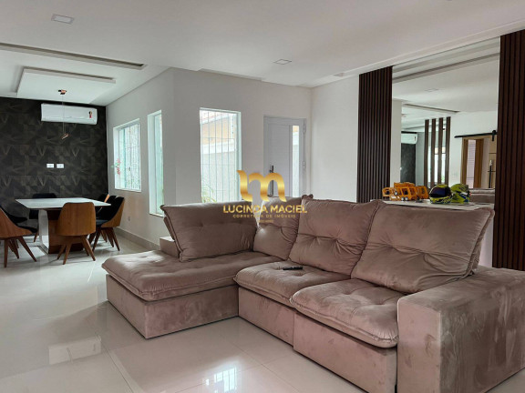 Imagem Casa com 3 Quartos à Venda, 180 m² em Maracanã - Praia Grande Imagem Casa com 3 Quartos à Venda, 180 m² em Maracanã - Praia Grande