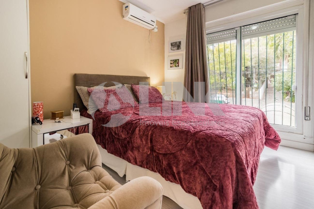 Imagem Apartamento com 3 Quartos à Venda, 118 m² em Petrópolis - Porto Alegre Imagem Apartamento com 3 Quartos à Venda, 118 m² em Petrópolis - Porto Alegre