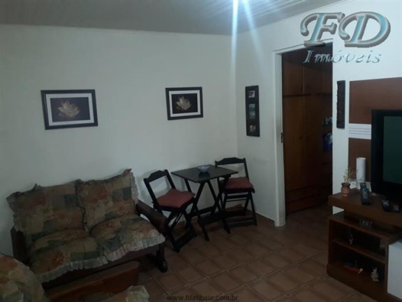 Imagem Casa com 3 Quartos à Venda, 150 m² em Jardim Umarizal - São Paulo Imagem Casa com 3 Quartos à Venda, 150 m² em Jardim Umarizal - São Paulo
