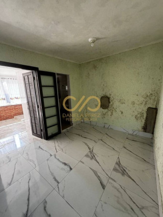 Imagem Casa com 3 Quartos à Venda, 300 m² em Canto Do Forte - Praia Grande Imagem Casa com 3 Quartos à Venda, 300 m² em Canto Do Forte - Praia Grande