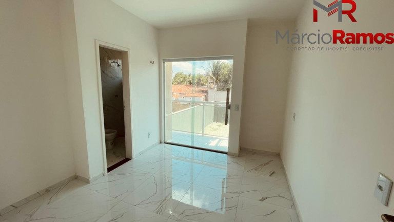Imagem Casa com 4 Quartos à Venda, 116 m² em Centro - Eusébio