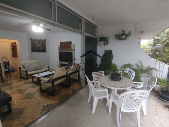 Imagem Apartamento com 3 Quartos à Venda, 110 m²