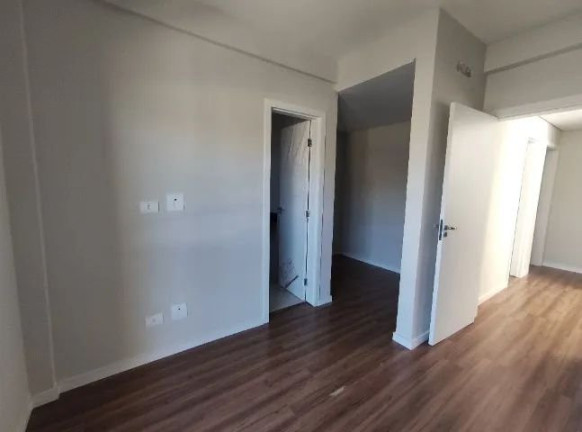 Imagem Sobrado com 3 Quartos à Venda, 180 m² em Portão - Curitiba