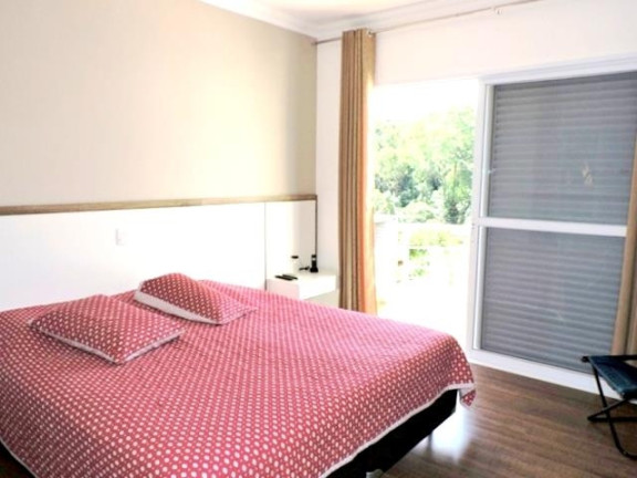 Imagem Casa com 3 Quartos à Venda, 620 m² em Chácara De La Rocca - Carapicuíba