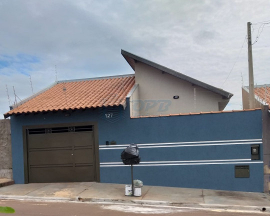 Casa à Venda, 200 m² em Santo - Jardinopolis