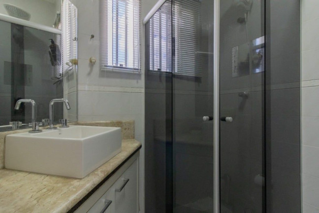 Imagem Casa com 3 Quartos à Venda, 108 m² em Jardim Vila Galvão - Guarulhos Imagem Casa com 3 Quartos à Venda, 108 m² em Jardim Vila Galvão - Guarulhos