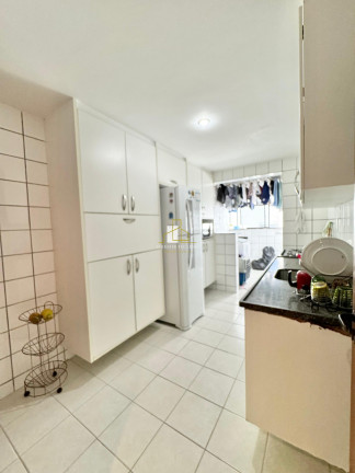 Imagem Imóvel com 3 Quartos à Venda, 132 m² em Praia Da Costa - Vila Velha Imagem Imóvel com 3 Quartos à Venda, 132 m² em Praia Da Costa - Vila Velha
