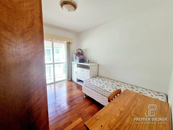 Imagem Casa com 4 Quartos à Venda, 160 m² em Iucas - Teresópolis