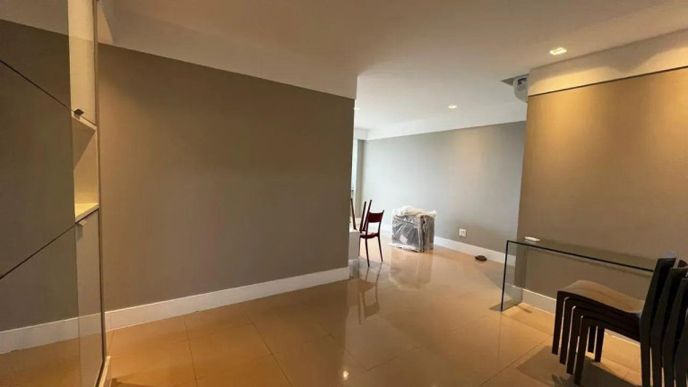 Imagem Apartamento com 3 Quartos à Venda, 83 m² em Jardim Apipema - Salvador