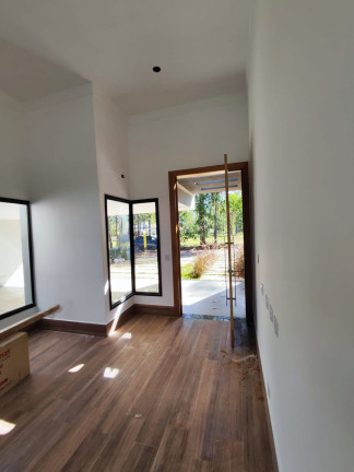 Imagem Casa com 3 Quartos à Venda, 450 m² em Ninho Verde I - Porangaba