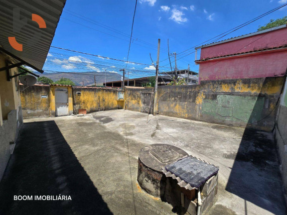 Imagem Casa com 1 Quarto à Venda, 235 m² em Cerâmica - Nova Iguaçu