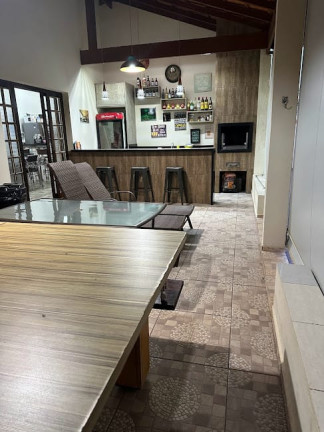 Imagem Sobrado com 4 Quartos à Venda, 200 m² em Ninho Verde I - Porangaba